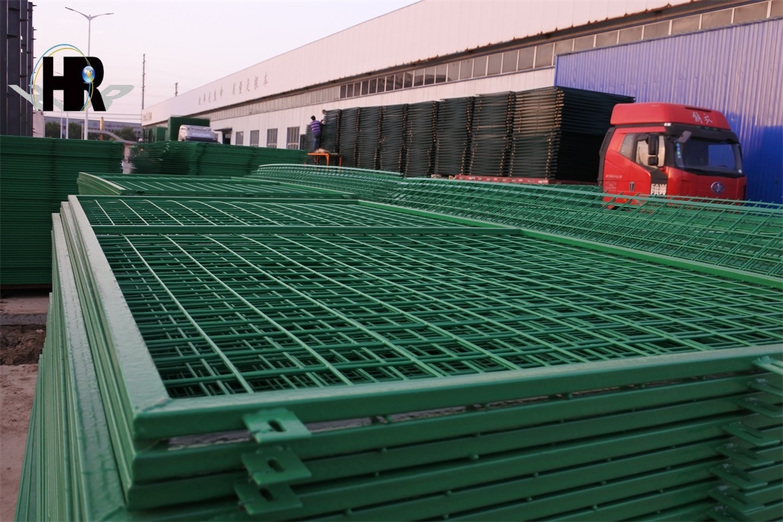 護(hù)欄網(wǎng) 護(hù)欄網(wǎng)